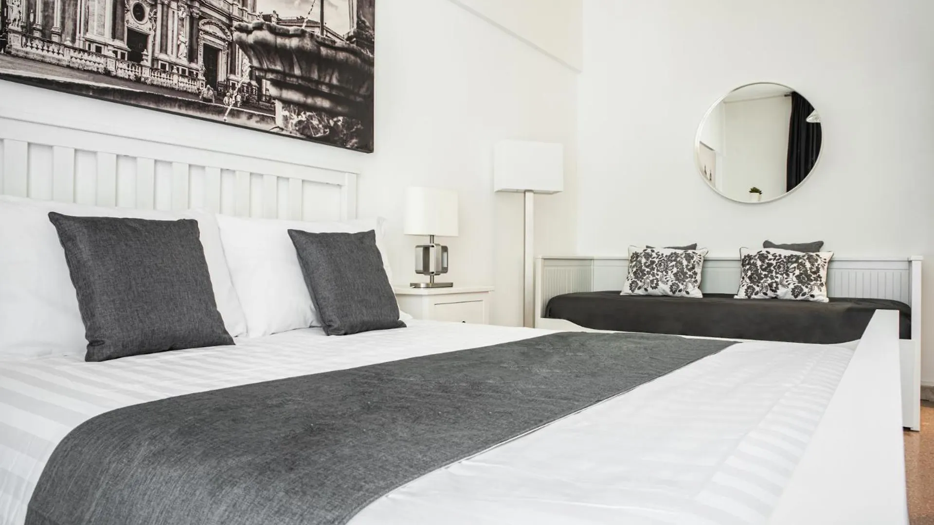 Guest house Aulino House Hotel Catania Italy